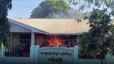 An administrative office in the Magway Region town of Sin Phyu Kyun burns after coming under attack by resistance forces on December 23 (Photo: NUG’s Ministry of Defence)
