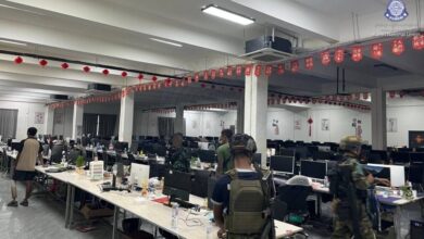 Karen National Union troops raid a scam centre in the DKBA-controlled village of Minletpan in November 2025 (Photo: KNU)