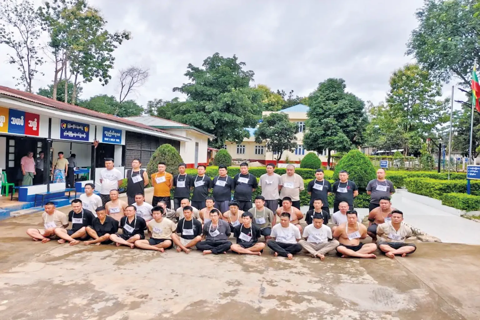 Thirty-six Chinese nationals arrested at an online scam compound near the village of Nar Yine Ywar Thit in Namsang Township on August 3 (Photo: Myawaddy)