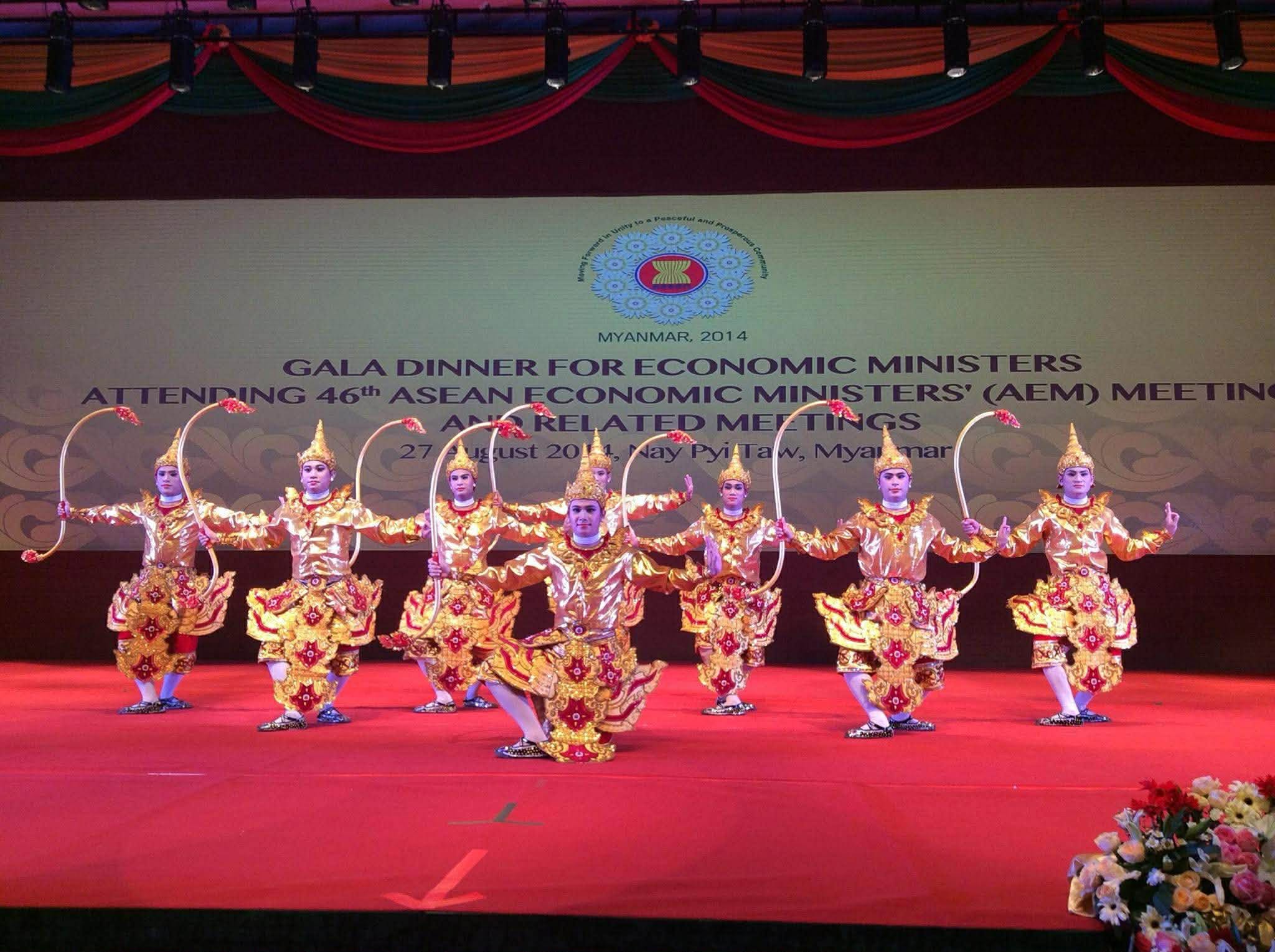 Dancers perform the Makoht Lay-Kauk-Yain, a refined court performance evoking Myanmar’s past (Photo: Supplied)
