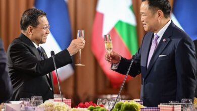 Myanmar junta leader Min Aung Hlaing, left, and Thai Prime Minister Anutin Charnvirakul make a toast during an official dinner at Government House in Bangkok on August 6 (Photo: Royal Thai Government / AFP)