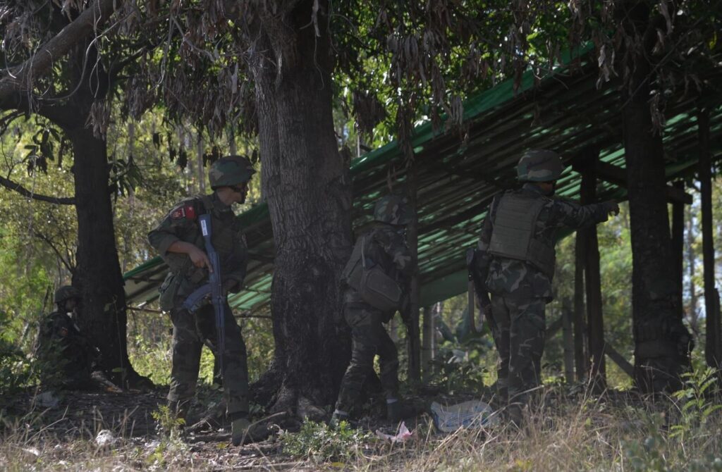 Fighting Erupts Between Junta and KIA Troops Near Mongmit in Northern Shan