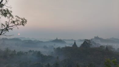 ရက္ခိုင့်တပ်တော် (AA) သိမ်းပိုက်လိုက်သည့် ရှေးဟောင်း ရခိုင်ပြည်နယ်မြို.တော် မြောက်ဦးမြို. အား ၂၀၁၆ ခုနှစ်က တွေ့ရပုံ။ (သင်းလဲ့ဝင်း/Myanmar Now)