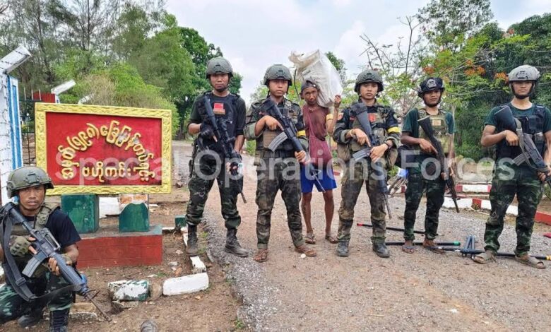 ခမရ ၅၉၈ စခန်းသိမ်းပြီးနောက် မေ ၈ ရက်နေ့က ဗဟိုကင်းအနီး တွေ့ရသော KNU,PDF ပူးပေါင်း တပ်များ။ (ဓာတ်ပုံ- SOF)