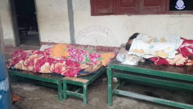ကျောက်ကြီးမြို့နယ်၊ တောကြောင်ပေါက်ကျေးရွာ စာသင်ကျောင်း ဒရုန်းတိုက်ခိုက်ခံရမှုတွင် သေဆုံးသူတချို့။ (ဓာတ်ပုံ-KNU)