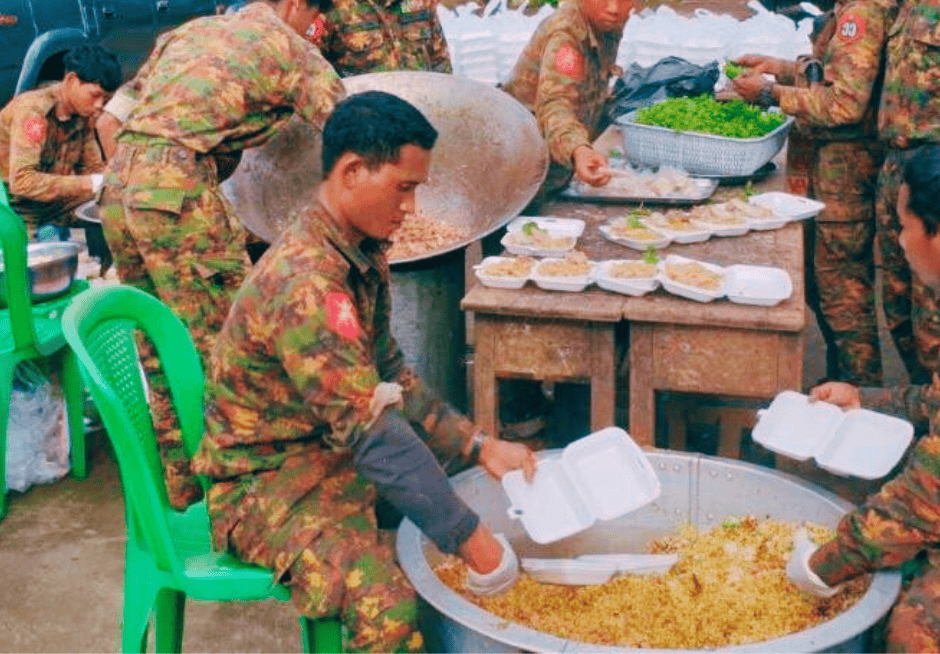 နောင်ချိုမြို့ခံများအား စစ်တပ်က အစားအသောက်ဝေနေကြောင်း တယ်လီဂရမ်တွင် စ်စ်တပ်က ဝါဒဖြန့်ချီနေပုံ