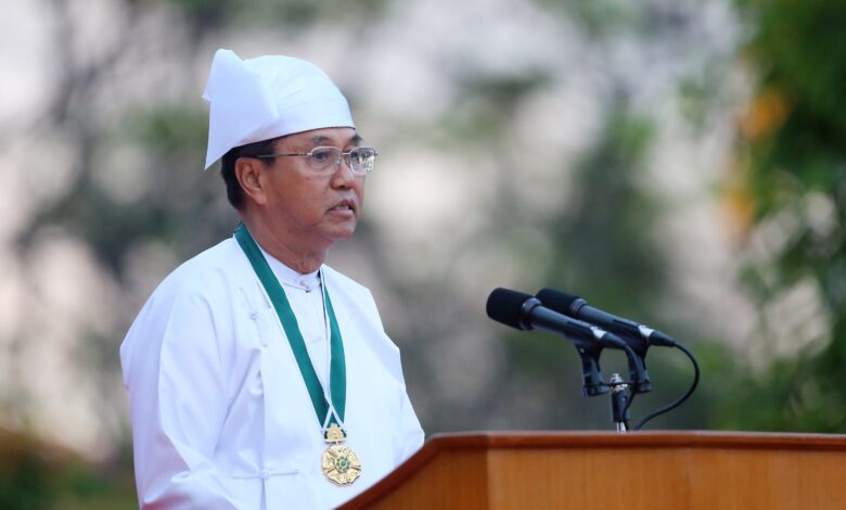 စစ်အာဏာရှင်များအဆက်ဆက် ရုပ်သေးရုပ်အဖြစ် အသုံးတော်ခံခဲ့သူ အသက် ၇၀ ကျော် စစ်ဗိုလ်ချုပ်ဟောင်းသည် စစ်ဆေးရုံပေါ်တွင် သေလုမြောပါး ဖြစ်နေသည်။