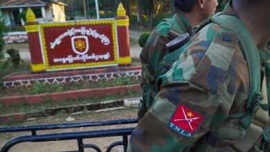 ၂၀၂၄ ဇန်နဝါရီလက ကွတ်ခိုင်မြို့ ၊ စစ်ဗျူဟာအဖွဲ့ (အခြေချ) ကိုတိုက်ခိုက်သိမ်းပိုက်ပြီးနောက် တွေ့ရသော TNLA တပ်ဖွဲ့ဝင်များ။ (ဓာတ်ပုံ-မြတ်ပန်း)