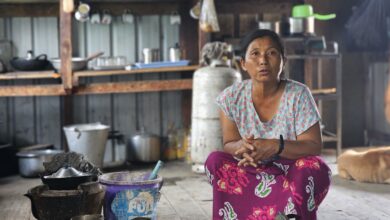 ၂၀၂၅ ခုနှစ်၊ ဩဂုတ်လအတွင်းက ချင်းပြည်နယ်၊ ဘုရားကျောင်းတစ်ကျောင်းတွင် ခိုလှုံနေသည့် စစ်ဘေးဒုက္ခသည် တစ်ဦး။ (ဓာတ်ပုံ - ကေတီခွါခွန်ပို)