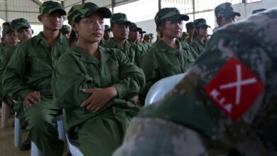 ဌာနချုပ်ရှိရာ လိုင်ဇာတွင် စစ်သင်တန်းတက်ရောက်နေသည့် KIA စစ်သည်များကို ၂၀၁၂ ခုနှစ် အတွင်းက တွေ့ရစဉ်။ (ဓာတ်ပုံ − EPA)