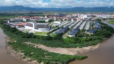 KK Park ကို ယခုနှစ် စက်တင်ဘာလ ၁၇ ရက်နေ့က ထိုင်းနိုင်ငံ၊ မဲဆောက်ဘက်မှ ရိုက်ကူးထားစဉ်။ (ဓာတ်ပုံ-AFP)