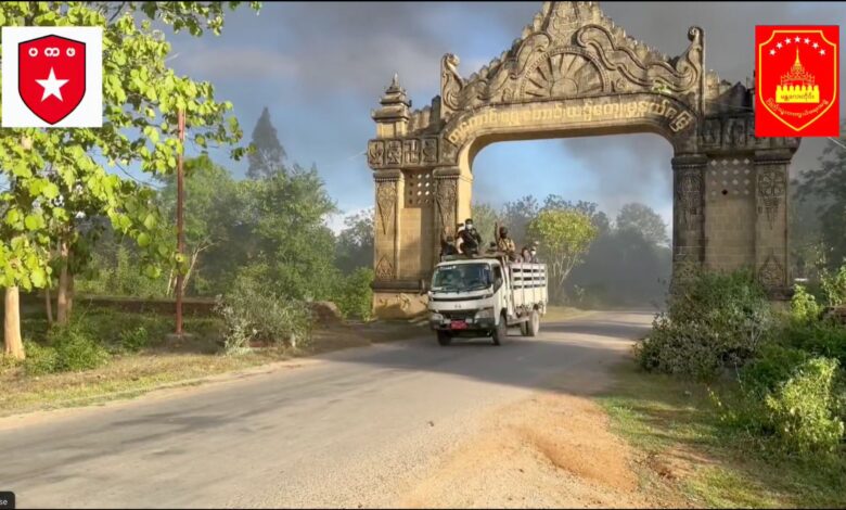 မန္တလေးတိုင်း၊ သပိတ်ကျင်းမြို့နယ်၊ တကောင်းမြို့ကို ကာကွယ်ရေးတပ်ဖွဲ့ဝင်များက ဩဂုတ် ၁၂ ရက်တွင် အပြီးသတ်တိုက်ခိုက်သိမ်းပိုက်ခဲ့သည် (ဓါတ်ပုံ - screenshot from video)