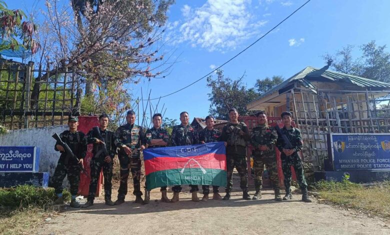 မင်းတပ်မြို့ကို ၂၀၂၄ ခုနှစ် ဒီဇင်ဘာလကုန်တွင် CDF မင်းတပ်အပါအဝင် ချင်းတော်လှန်ရေးအင်အားစုများဖြင့် ဖွဲ့ထားသည့် ချင်းညီနောင်က သိမ်းပိုက်ခဲ့သည်။ (ဓာတ်ပုံ - ပေးပို့)