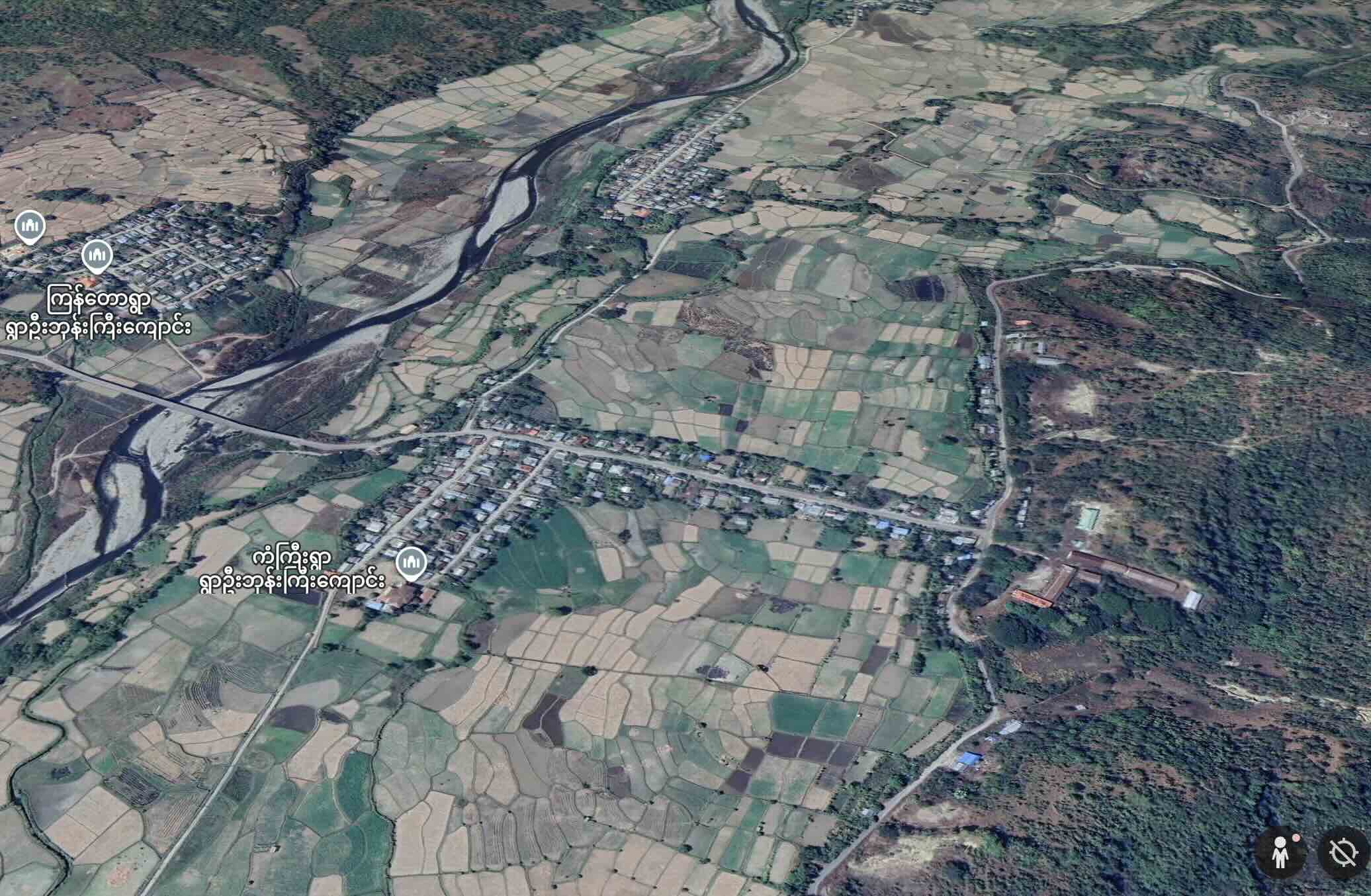 ဆောမြို့နယ်၊ ကံကြီးရွာကို Google Earth မှ တွေ့ရစဉ်။