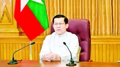 ၂၀၂၆ ခုနှစ် ဧပြီလ ၁၇ ရက် ရုပ်သံမိန့်ခွန်းပြောဆိုမှုတစ်ခုတွင် တွေ့ရသော အာဏာသိမ်းခေါင်းဆောင်။ (ဓာတ်ပုံ- MOI)