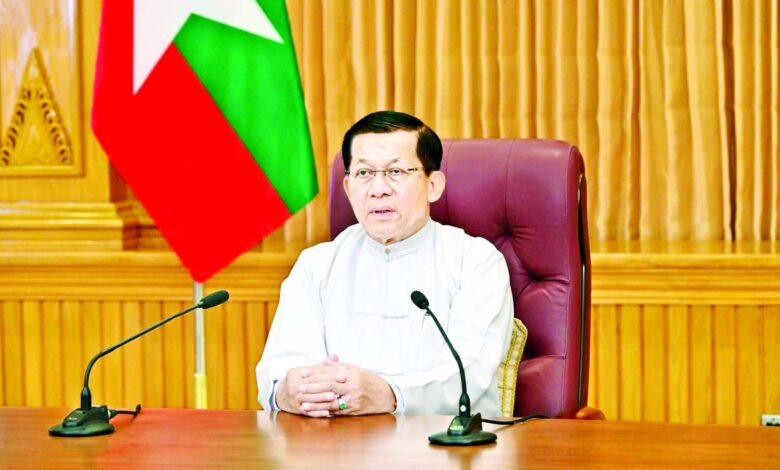 ၂၀၂၆ ခုနှစ် ဧပြီလ ၁၇ ရက် ရုပ်သံမိန့်ခွန်းပြောဆိုမှုတစ်ခုတွင် တွေ့ရသော အာဏာသိမ်းခေါင်းဆောင်။ (ဓာတ်ပုံ- MOI)